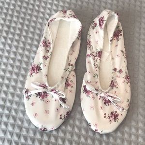 Deerfoam Ballet Slippers Size 5-6 Small